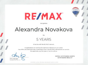 5 let v Remaxu Makléřka Alexandra Nováková RE/MAX G8 reality